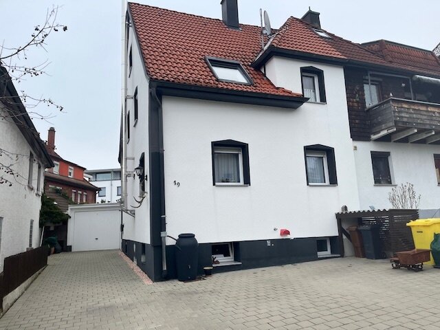 Doppelhaushälfte zum Kauf 315.000 € 5 Zimmer 110,2 m²<br/>Wohnfläche 204 m²<br/>Grundstück Neckarstadtteil Villingen-Schwenningen 78056