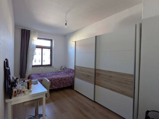 Wohnung zur Miete 750 € 2 Zimmer 53 m² Geschoss 3/3 frei ab 01.04.2026 Connewitz Leipzig 04277