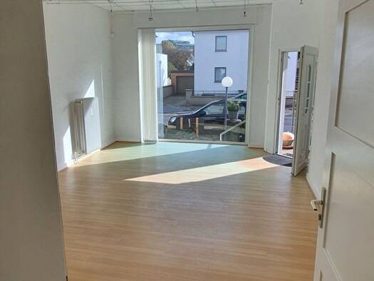 Wohnung zur Miete 400 € 1,5 Zimmer 38 m² Geschoss EG/3 frei ab 01.11.2025 Homburg 66424