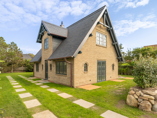 Einfamilienhaus zum Kauf - Erstbezug 4.400.000 € 6 Zimmer 226 m² 530 m² Grundstück frei ab sofort Wenningstedt Wenningstedt-Braderup (Sylt) 25996