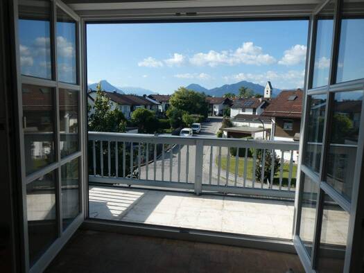 Maisonette zur Miete 960 € 3 Zimmer 77 m² 2. Geschoss frei ab sofort Raubling 83064