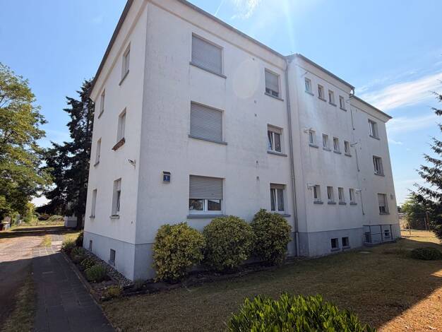 Wohnung zur Miete 800 € 3 Zimmer 80 m² 2. Geschoss frei ab sofort Großauheim Hanau 63457