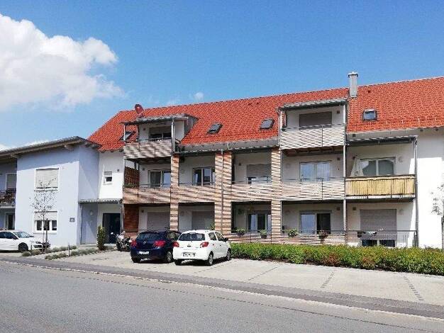 Wohnung zur Miete 470 € 2 Zimmer 55 m² frei ab 01.05.2026 Oberschneiding 94363