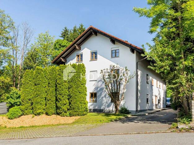Mehrfamilienhaus zum Kauf 970.000 € 21 Zimmer 456,4 m² 2.150 m² Grundstück Windorf 94575