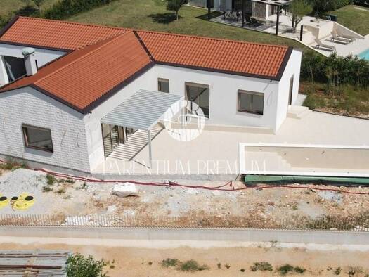 Haus zum Kauf 749.000 € 4 Zimmer 160 m² Červar-Porat