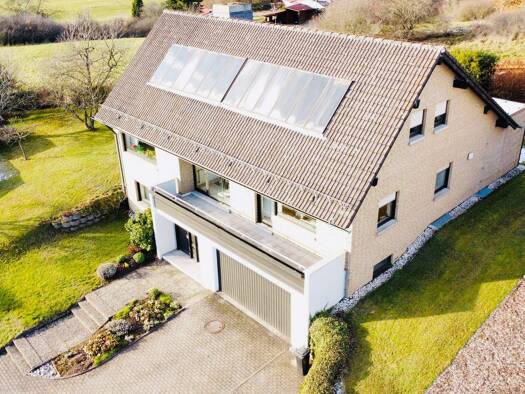 Haus zum Kauf 319.000 € 9 Zimmer 200 m² 849 m² Grundstück Birkenfeld 55765