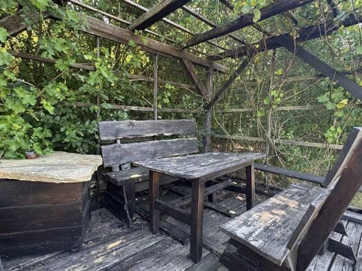 Haus zum Kauf 300.000 € 1.499 m² Grundstück Riegersburg 2092