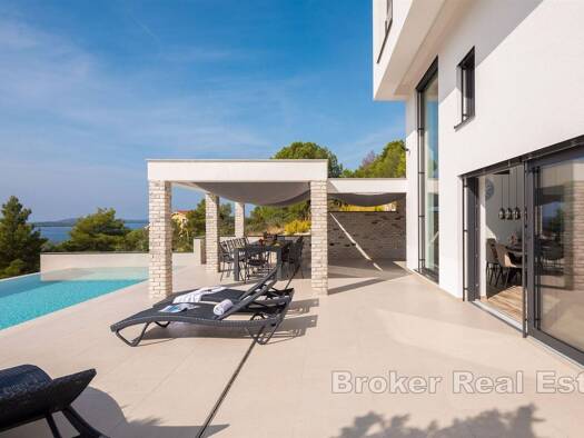Haus zum Kauf 1.750.000 € 361 m² 1.123 m² Grundstück Sibenik