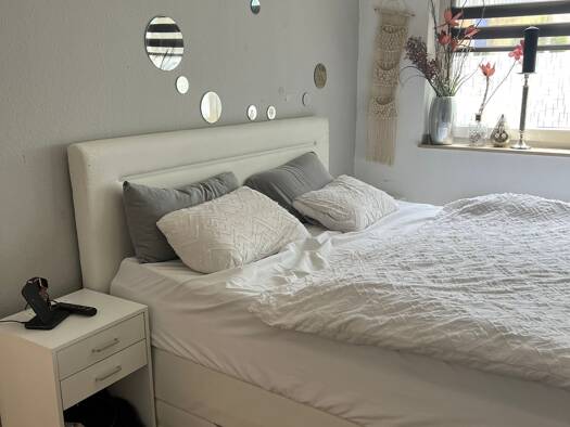 Wohnung zur Miete 435 € 2 Zimmer 56 m² Geschoss -1/5 frei ab 01.10.2026 Südviertel Stadtbezirk I 45128