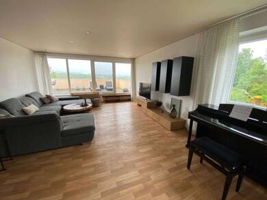 Wohnung zur Miete 1.000 € 5 Zimmer 142 m² frei ab sofort Schillerstraße 59 Honneroth Altenkirchen (Westerwald) 57610