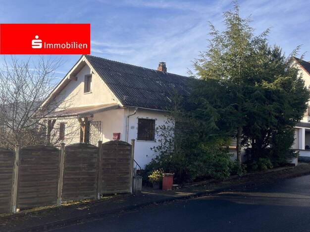 Einfamilienhaus zum Kauf 179.000 € 4 Zimmer 130 m² 515 m² Grundstück Uckersdorf Herborn 35745