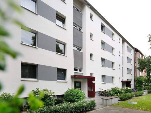 Wohnung zur Miete 683 € 3 Zimmer 68,9 m² 3. Geschoss frei ab 01.05.2026 Eichsfelder Str. 40b Stöcken Hannover 30419