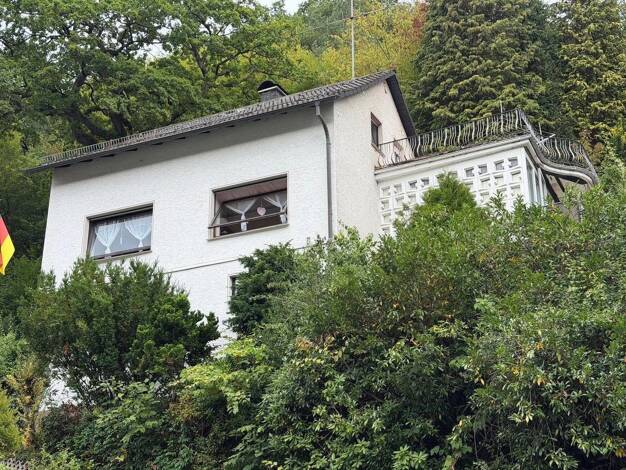 Einfamilienhaus zum Kauf provisionsfrei 205.000 € 7 Zimmer 145 m² 3.798 m² Grundstück Hauptstraße 12 Eveking Werdohl 58791