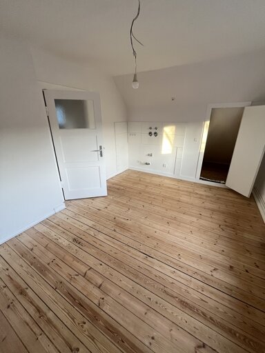 Wohnung zur Miete 320 € 1 Zimmer 31 m² 2. Geschoss frei ab 01.12.2024 Hultschiner Str. 1 Elmschenhagen Bezirk 2 Kiel 24146