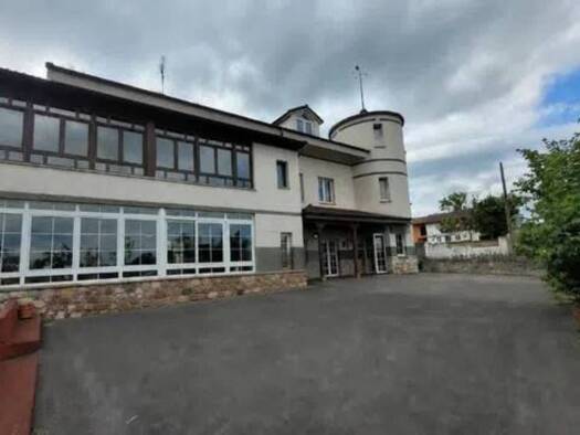 Chalet zum Kauf 575.000 € 10 Zimmer 816 m² Calle Penamayor No Number Nava 33520
