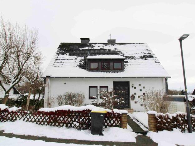 Einfamilienhaus zum Kauf 569.000 € 6 Zimmer 125,1 m² 705 m² Grundstück Mitte Heiligenhaus 42579