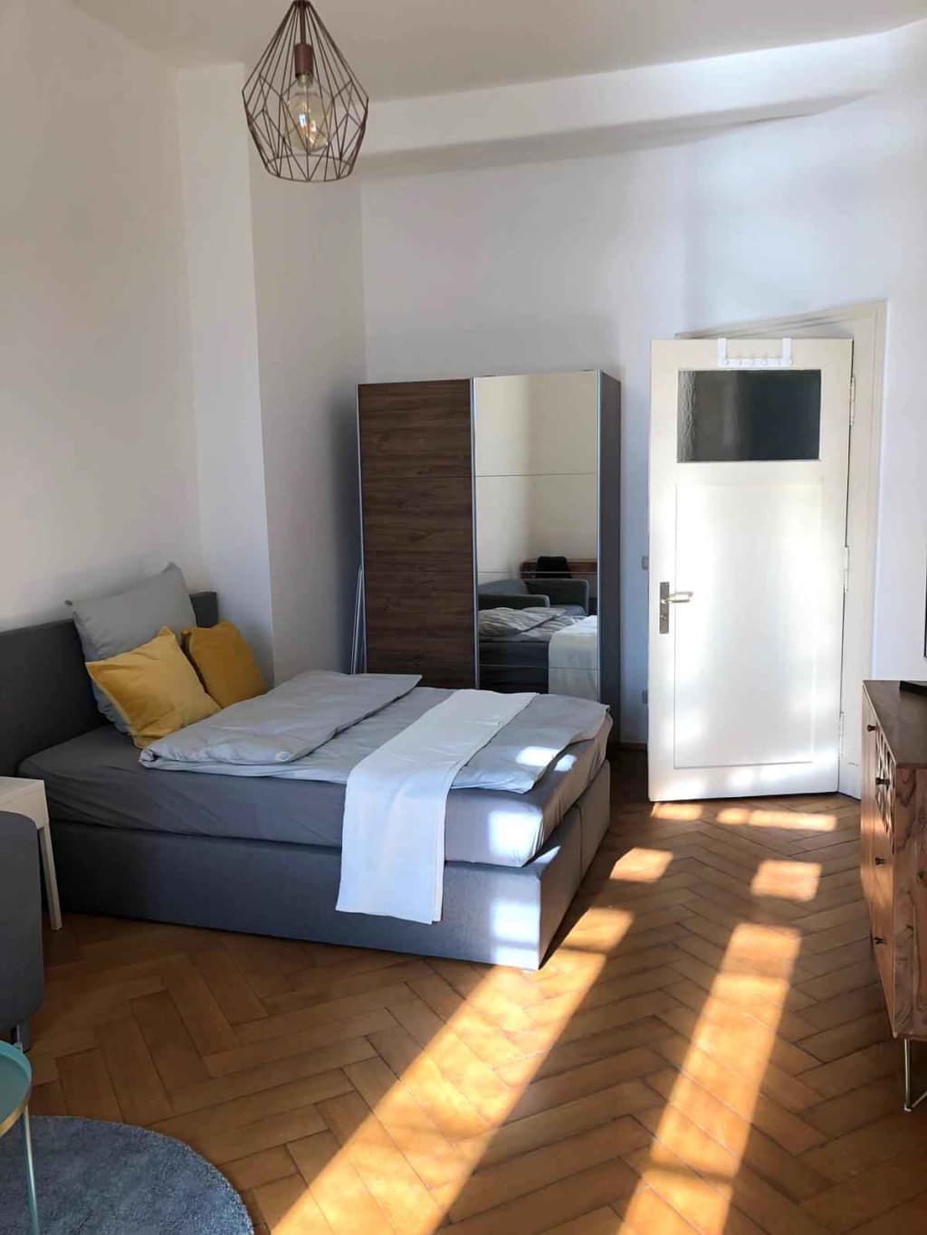 Wohnung zur Miete Wohnen auf Zeit 1.231 € 4 Zimmer 22 m²<br/>Wohnfläche 20.01.2025<br/>Verfügbarkeit Wittelsbacherstraße 5 Glockenbach München 80469