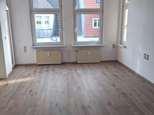 Wohnung zur Miete 540 € 2 Zimmer 60 m² 3. Geschoss frei ab sofort Tismarstr. . Stadtfeld Ost Magdeburg 39108