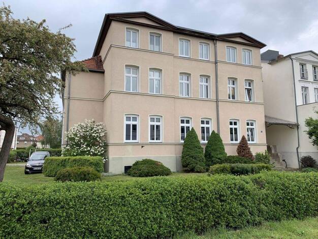 Wohnung zur Miete 660 € 3 Zimmer 78 m² EG frei ab 01.01.2026 Güstrow 18273