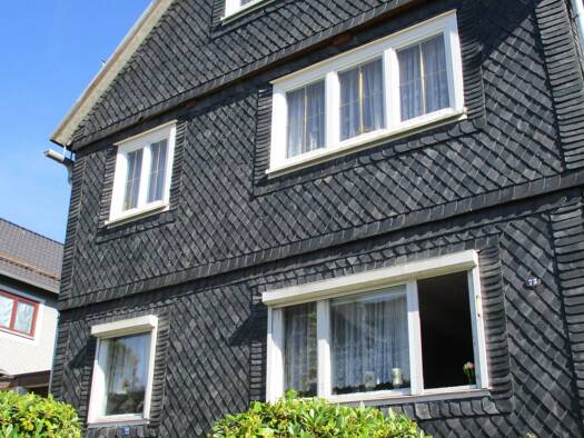 Mehrfamilienhaus zum Kauf provisionsfrei 75.000 € 16 Zimmer 220 m² 500 m² Grundstück frei ab sofort Meuselbach Meuselbach-Schwarzmühle 98744