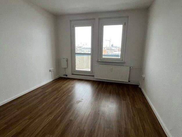 Wohnung zur Miete nur mit Wohnberechtigungsschein 471 € 3 Zimmer 66,5 m² 5. Geschoss frei ab 27.02.2026 Berliner Str. 2a Friedrichstadt Dresden 01067