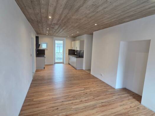 Wohnung zur Miete 1.050 € 3 Zimmer 95 m² Geschoss 1/3 frei ab 01.11.2026 Saarburg Saarburg 54439