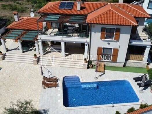 Einfamilienhaus zum Kauf 2.200.000 € 6 Zimmer 226 m² Centar, Pula Pula 52100