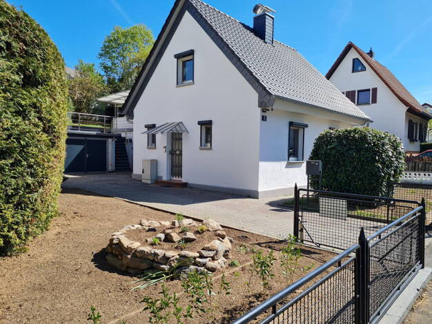 Einfamilienhaus zur Miete 2.250 € 4 Zimmer 180 m² 500 m² Grundstück Hailer Gelnhausen 63571