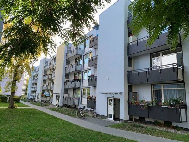 Wohnung zur Miete 1.112 € 3 Zimmer 76,7 m² 2. Geschoss frei ab 14.11.2026 Carl-Benz-Straße 21 Oberstadt Mainz 55131