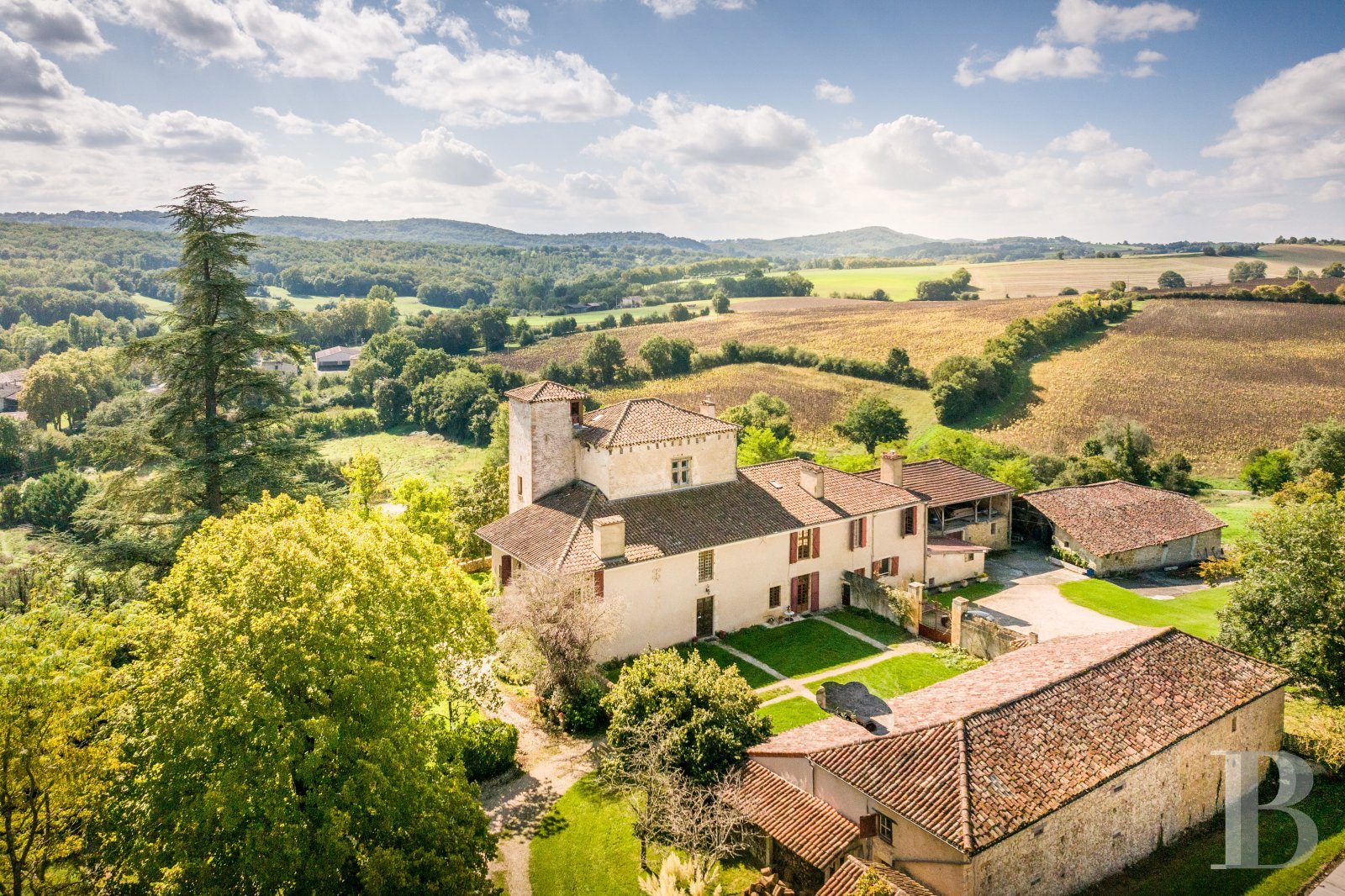 Schloss zum Kauf 790.000 € 14 Zimmer 600 m²<br/>Wohnfläche 70.000 m²<br/>Grundstück Aurignac 31420