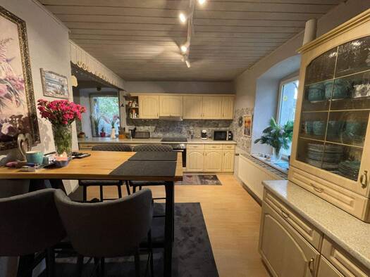 Einfamilienhaus zum Kauf 160.000 € 8 Zimmer 194 m² 803 m² Grundstück Hunolstein Morbach 54497