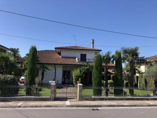 Einfamilienhaus zum Kauf 450.000 € 6 Zimmer 190 m² 730 m² Grundstück Nogarole Rocca 37060