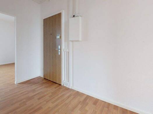 Wohnung zur Miete 315 € 2 Zimmer 50 m² 5. Geschoss Karpfenweg 16 Heide Nord Halle 06120