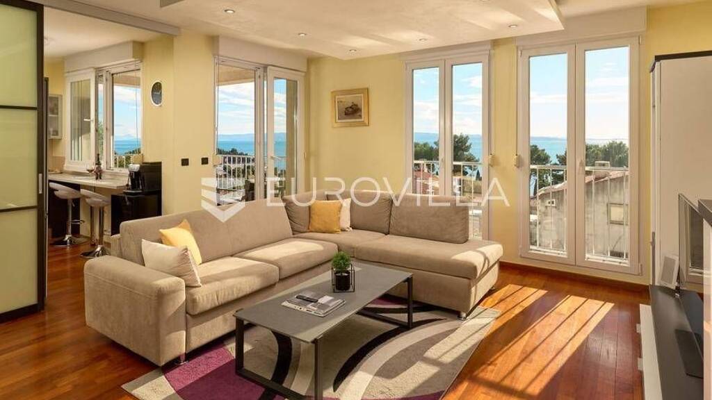 Wohnung zur Miete 3.000 € 3 Zimmer 110 m² 1. Geschoss Meje Grad - Meje 21000