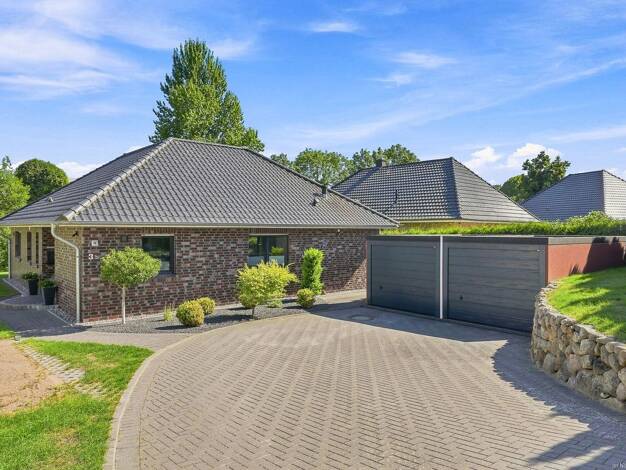 Bungalow zum Kauf 539.000 € 4 Zimmer 110,3 m² 668 m² Grundstück Brunnenstraße 3 b Bad Malente-Gremsmühlen Malente 23714