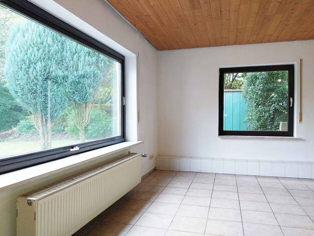 Wohnung zur Miete 450 € 1,5 Zimmer 75 m² frei ab sofort Hohn Neunkirchen-Seelscheid 53819
