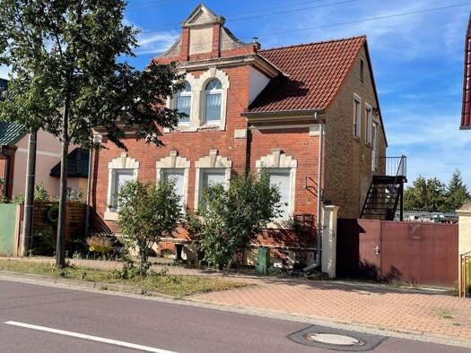 Einfamilienhaus zum Kauf provisionsfrei 71.000 € 6 Zimmer 150 m² 690 m² Grundstück Güsen 39317