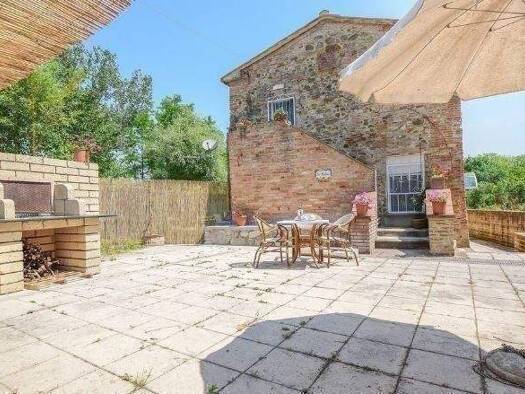 Rustico zum Kauf 300.000 € 120 m² 2.000 m² Grundstück Chianni