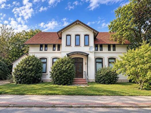 Einfamilienhaus zum Kauf 245.000 € 2,5 Zimmer 133 m² 1.066 m² Grundstück Seefeld Stadland 26937