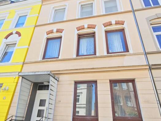 Mehrfamilienhaus zum Kauf als Kapitalanlage geeignet 320.000 € 10 Zimmer 175,5 m² 193 m² Grundstück St. Lorenz Süd St. Lorenz-Süd 23558