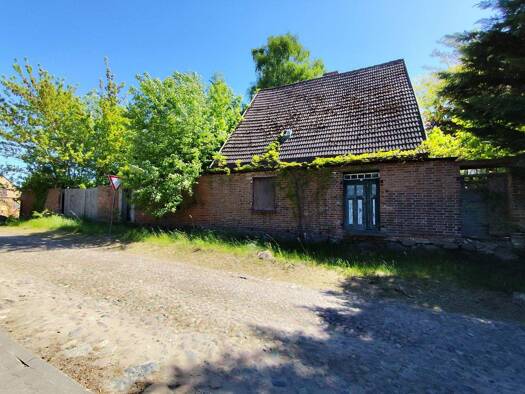 Einfamilienhaus zum Kauf 59.500 € 3 Zimmer 80 m² 5.062 m² Grundstück Ramelow Friedland 17098