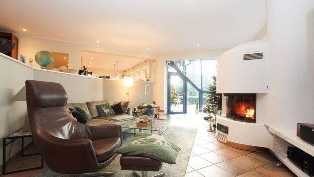 Einfamilienhaus zum Kauf 1.200.000 € 7 Zimmer 390 m² 1.557 m² Grundstück Gifhorn 38518