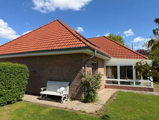 Einfamilienhaus zum Kauf 467.000 € 6,5 Zimmer 190 m² 833 m² Grundstück Wesselburen 25764