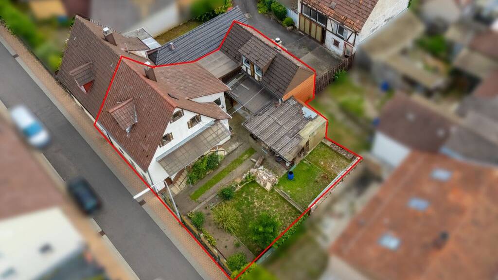 Doppelhaushälfte zum Kauf 185.000 € 4 Zimmer 77 m² 288 m² Grundstück Niefern Niefern-Öschelbronn 75223