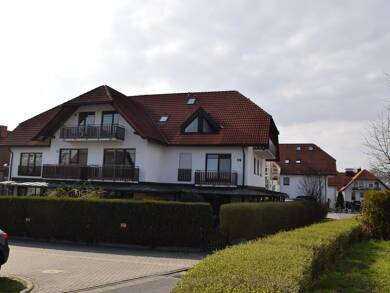 Wohnung zur Miete 240 € 1 Zimmer 25,3 m² Dachgeschoss, 2. Geschoss frei ab 01.08.2025 Seifersdorf Wachau 01454