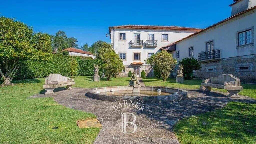 Haus zum Kauf 10.000.000 € 1.573 m² 236.714 m² Grundstück Manhente 4750