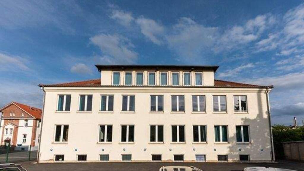 Büro zur Miete 452 € 10 Zimmer 45,2 m² Bürofläche Nord Jena 07749