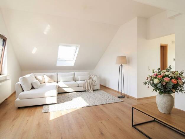 Studio zum Kauf 219.000 € 1 Zimmer 36 m² 3. Geschoss Seckbach Frankfurt am Main 60389