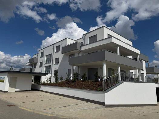 Wohnung zur Miete - Erstbezug 1.187 € 4,5 Zimmer 113 m² EG Neuler 73491