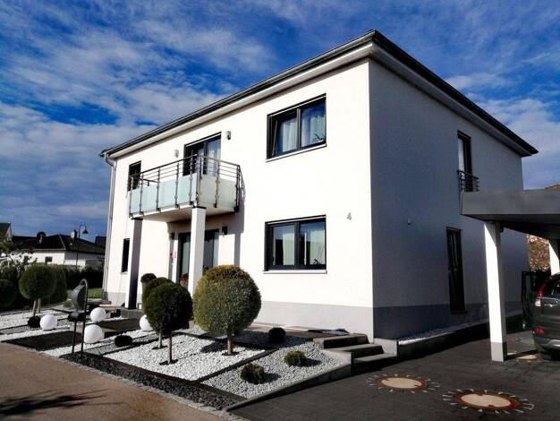 Einfamilienhaus zur Miete 2.500 € 7,5 Zimmer 210 m² 670 m² Grundstück frei ab 01.03.2026 Wilhermsdorf 91452